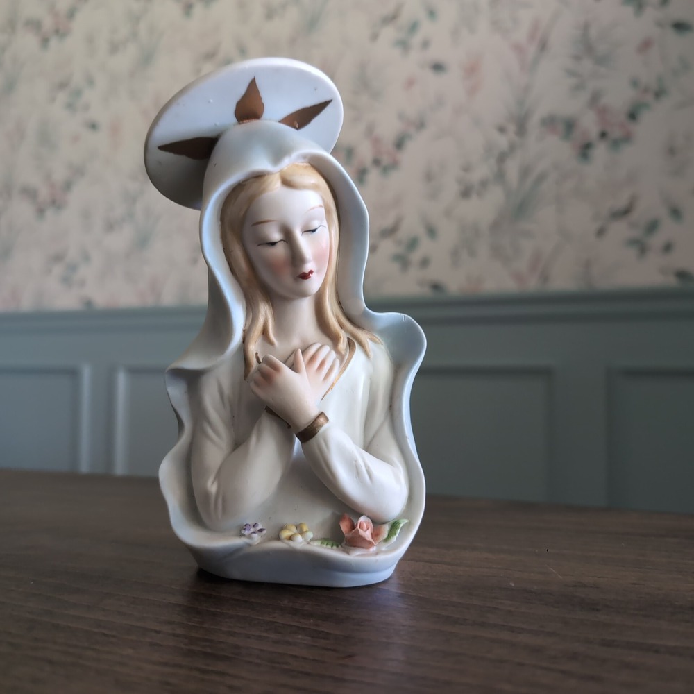 Lefton Virgin Mary Figurine Madonna 2240 Hand Painted Vintage Floral Porcelain